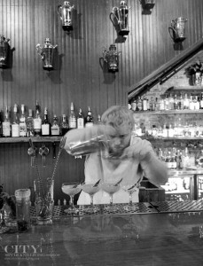A bartender at Berry & Rye omaha