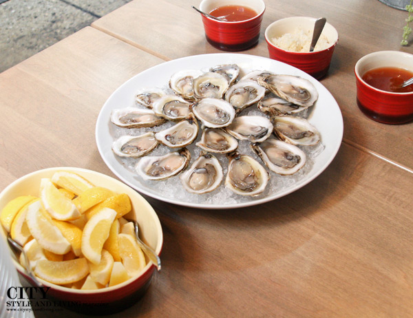 Oysters 5 ways: Mignonette