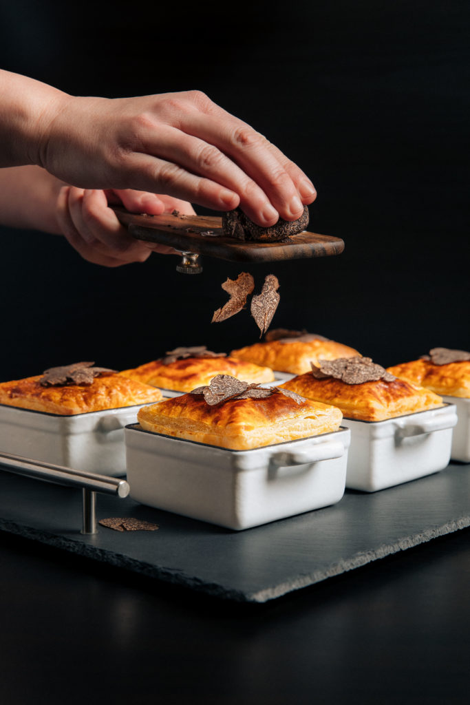Wolfgang Puck CAtering Chicken Pot Pie for the 2023 Academy awards governers ball