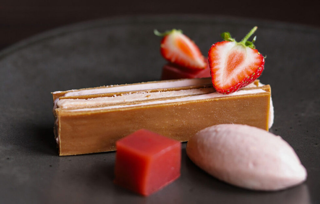City Style and Living Summer 2023 Eat your way through this '100 Mile Menu' Summer-Strawberry-Elderflower-Cheesecake