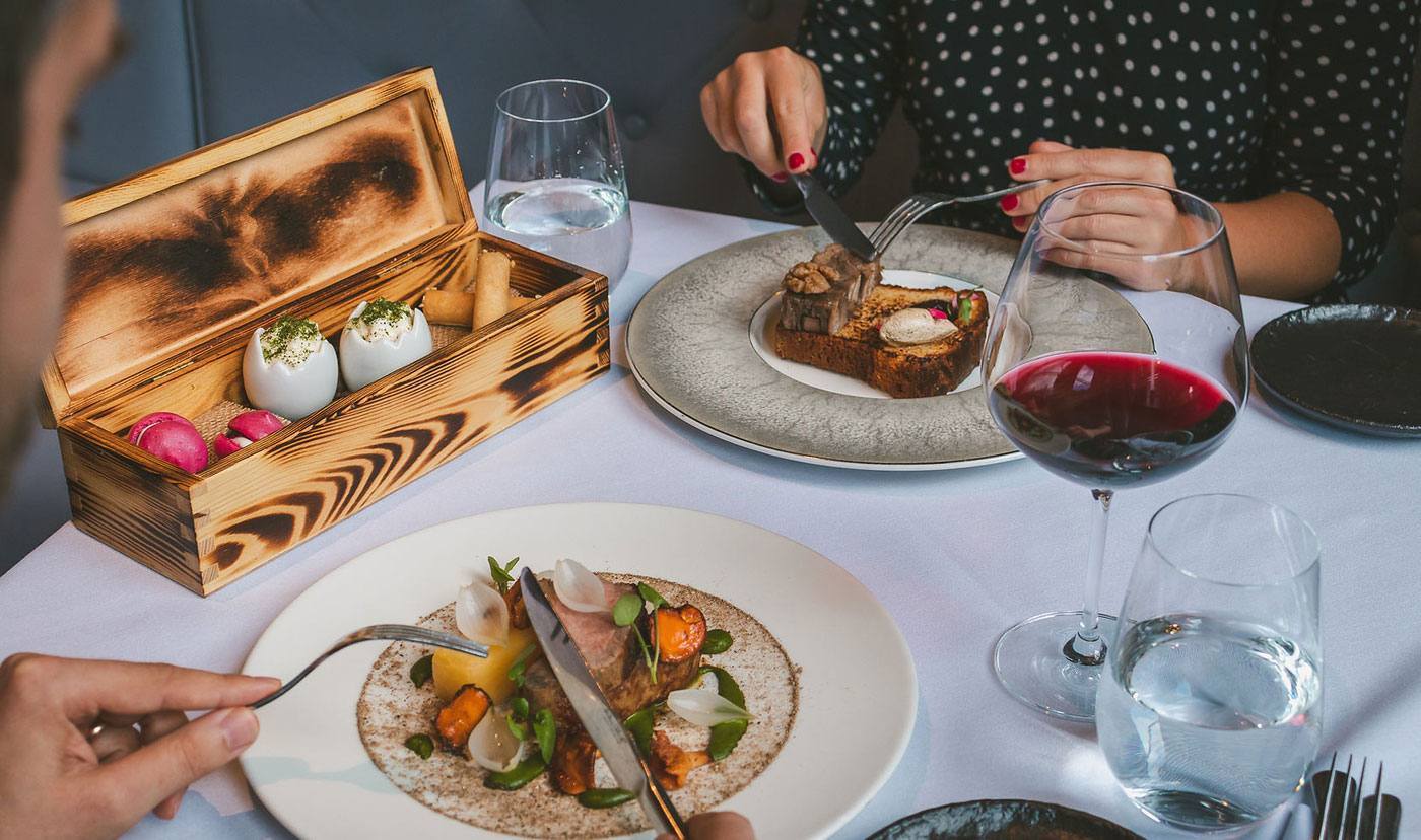 Eat Your Way Through this ‘100 Mile Menu’ in Scotland