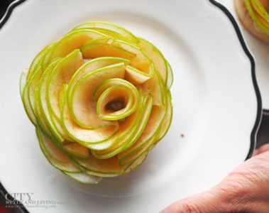 How To Make A Beautiful Apple Rose Custard Tart