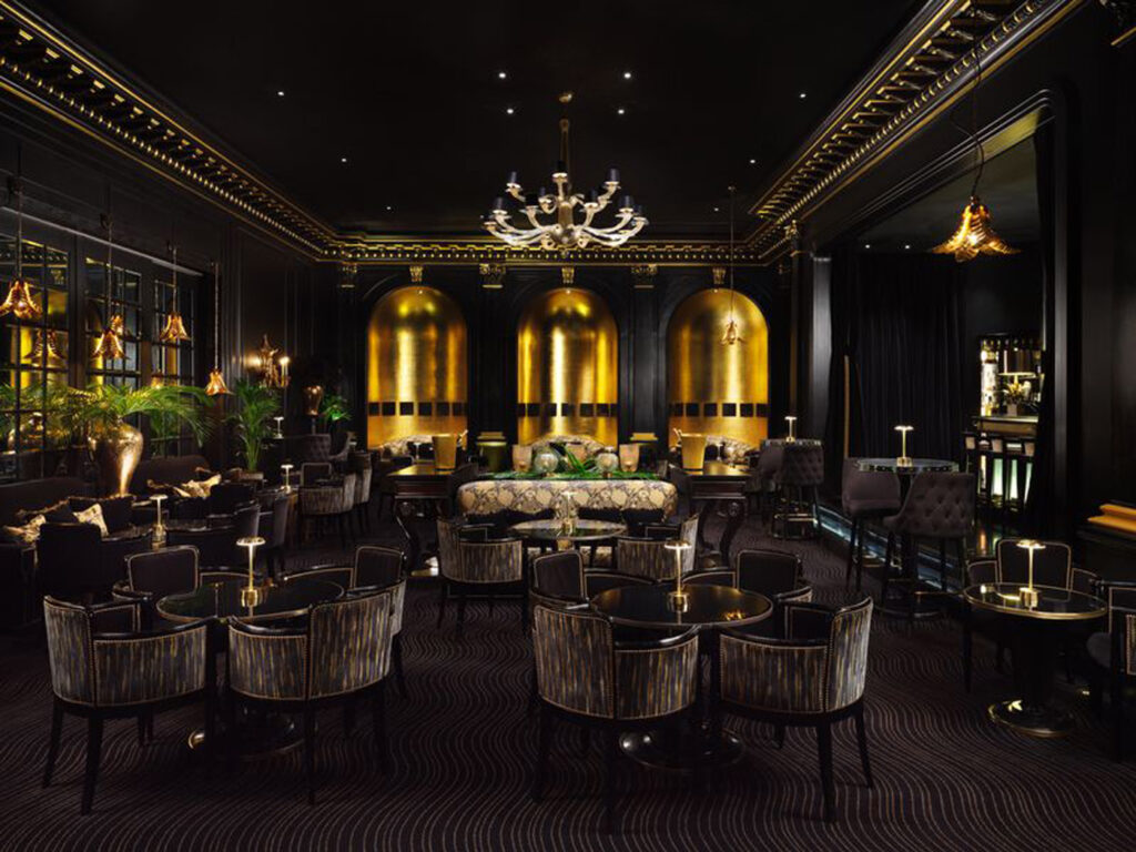 City Style and living New Year's Eve The Savoy venetian soiree bar