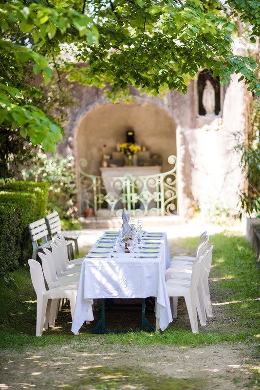 City Style and Living Cotes Du Rhone White Wine Thomas O Brien