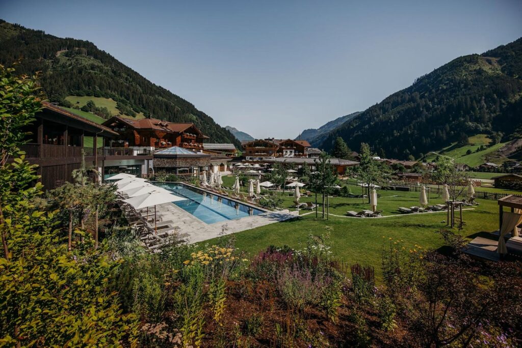 City Style and Living Magazine Summer 2025 Moar Gut Pilates Austria