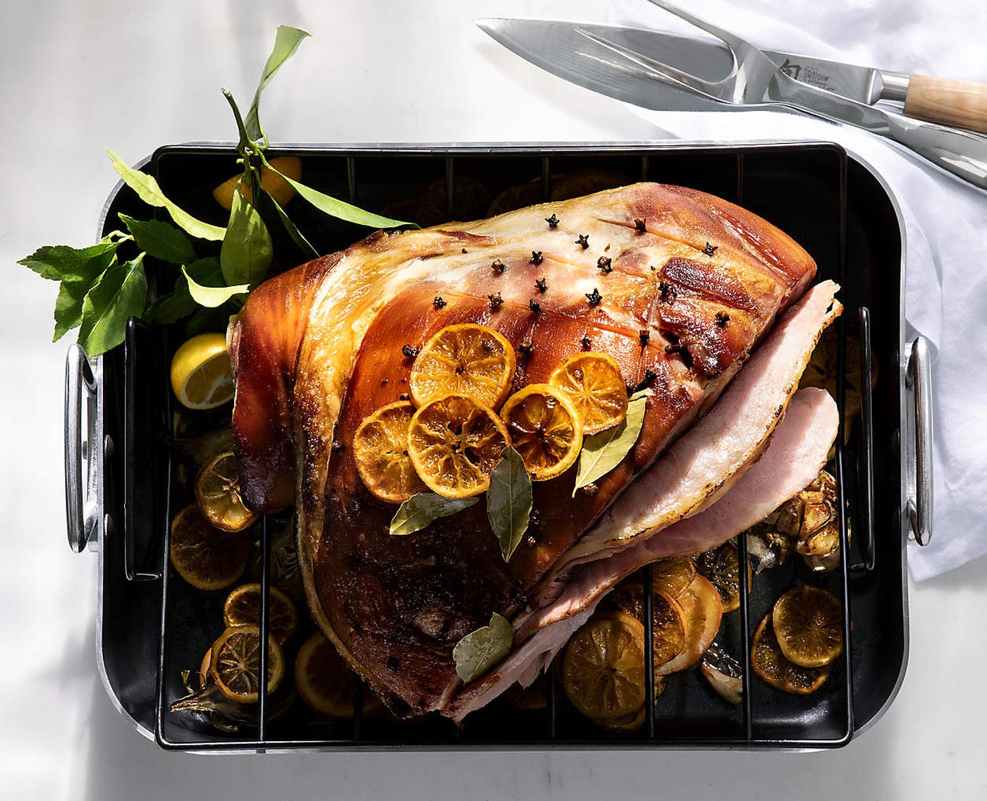 7 Ways To Find Everyday Awe & Little Moments of Gratitude For Thanksgiving and Beyond