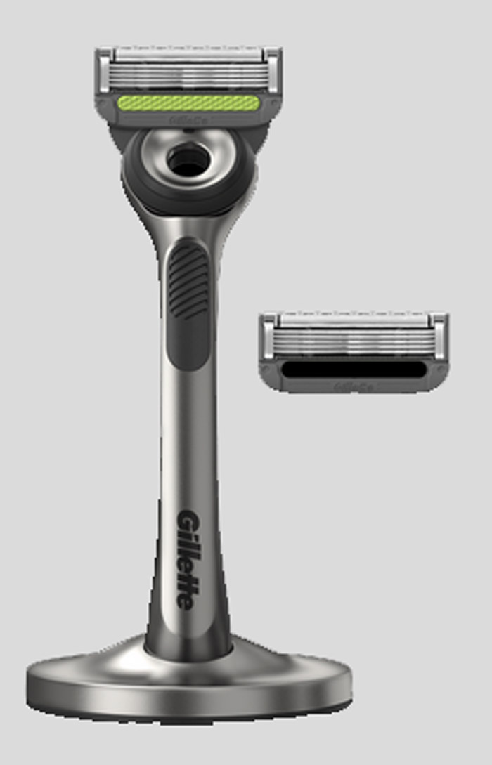 City Style and Living Magazine Fall 2025 Look and Feel Good With These Products & Moves GilletteLabs with Exfoliating Bar Razor