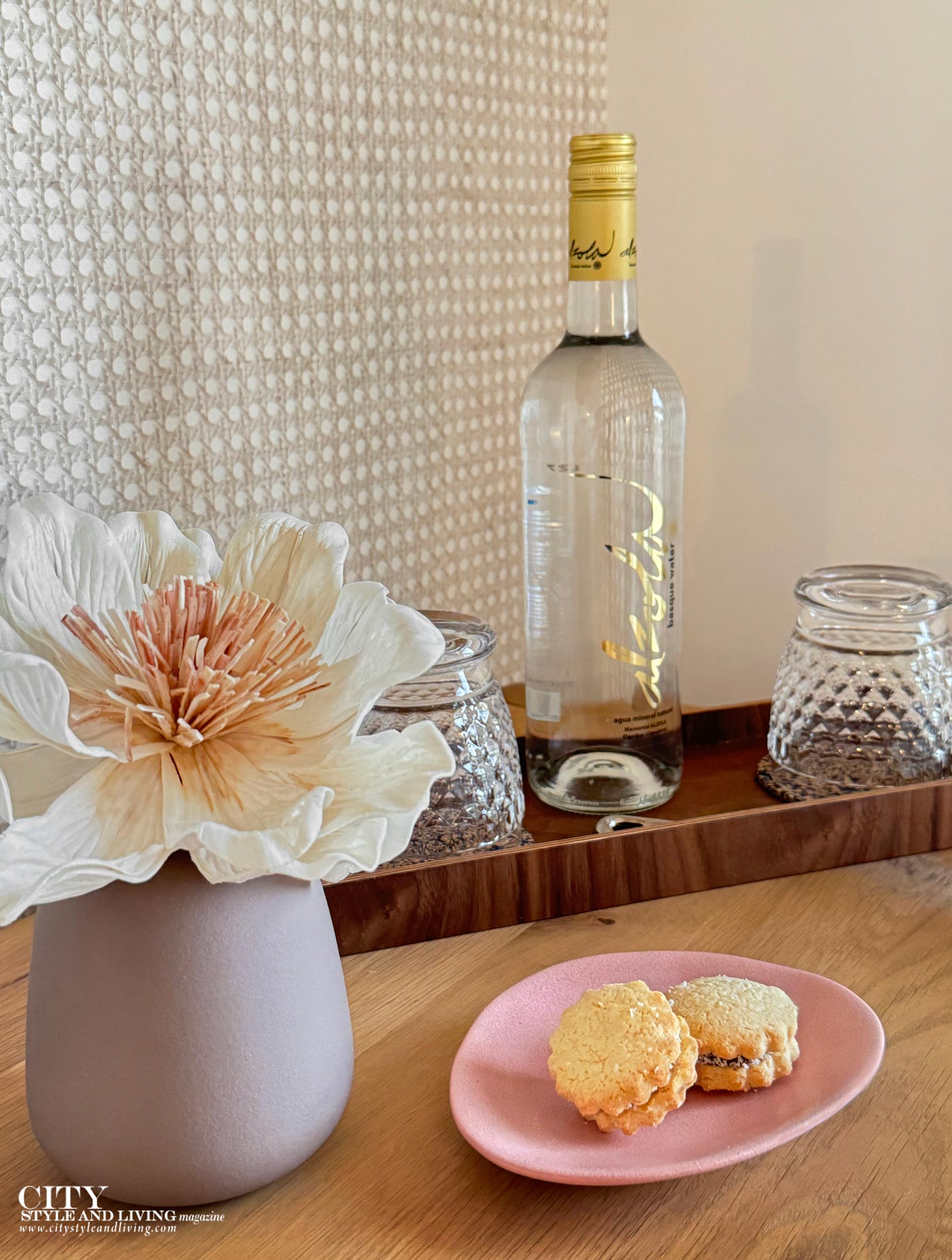 City Style and Living Magazine Spring 2026 Hiru Uhinak in Deba, Basque Country, Spain room amenities